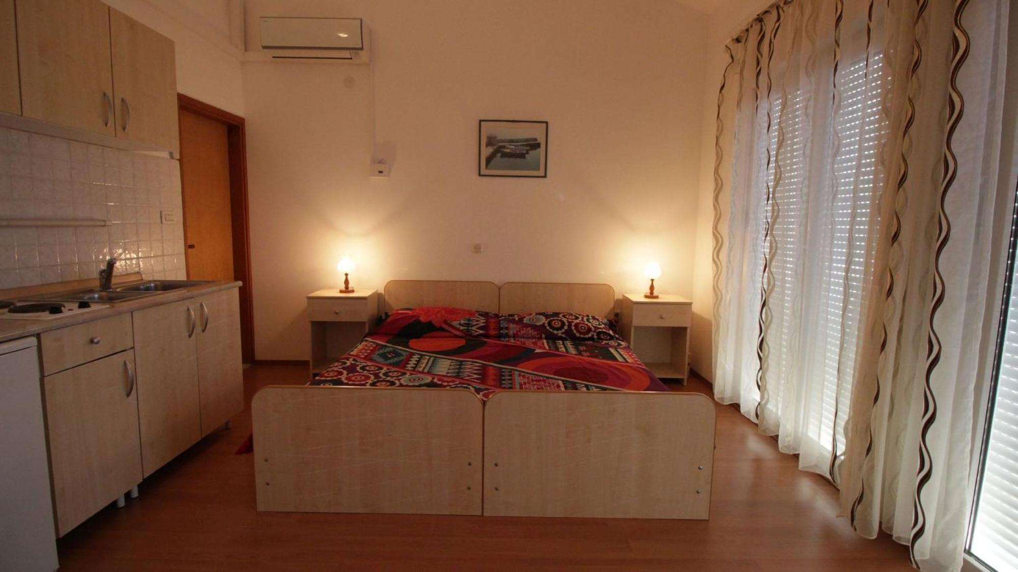 Apartments Ivka 오미스 객실 사진